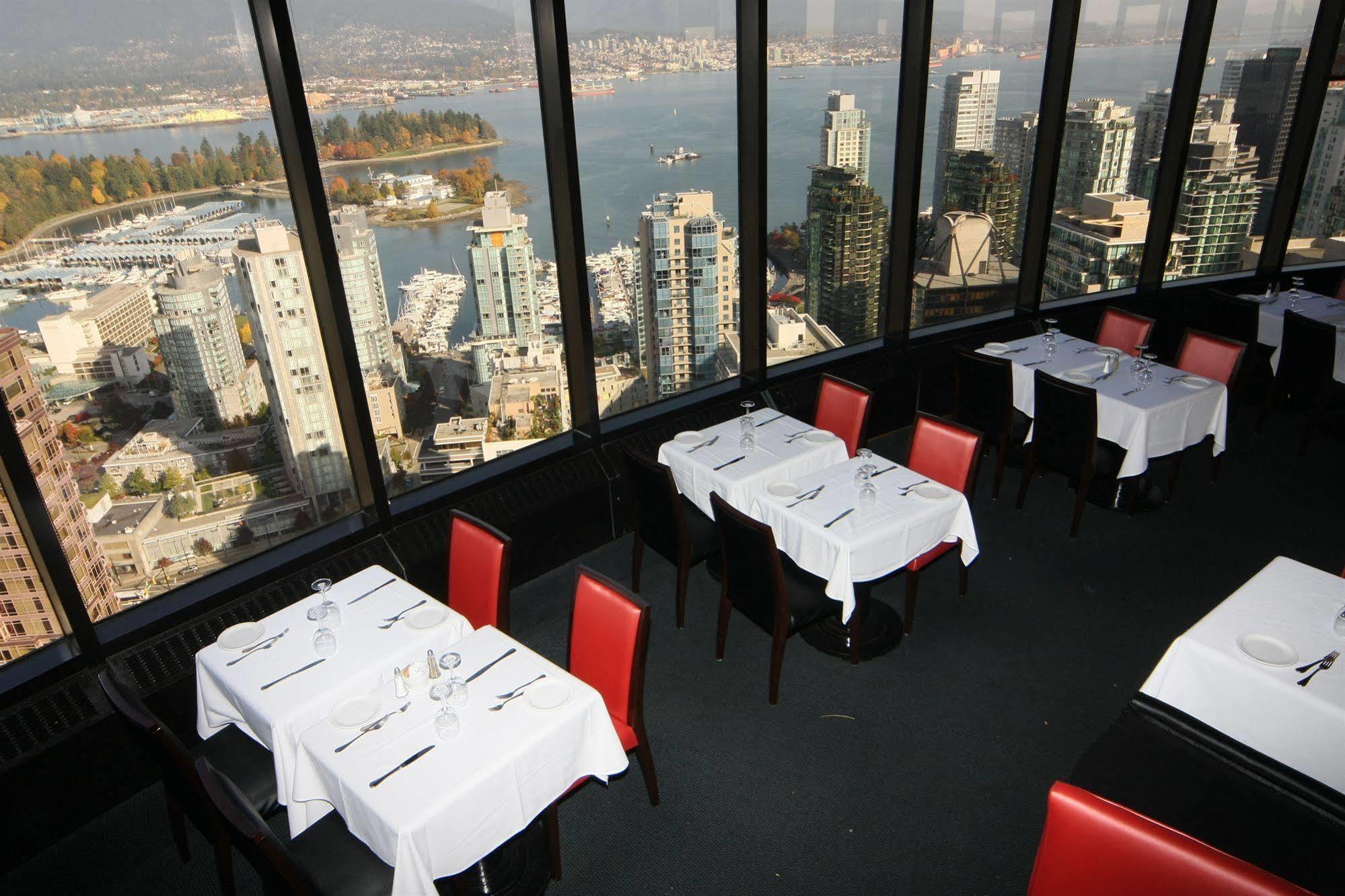 The Empire Landmark Hotel 밴쿠버 외부 사진